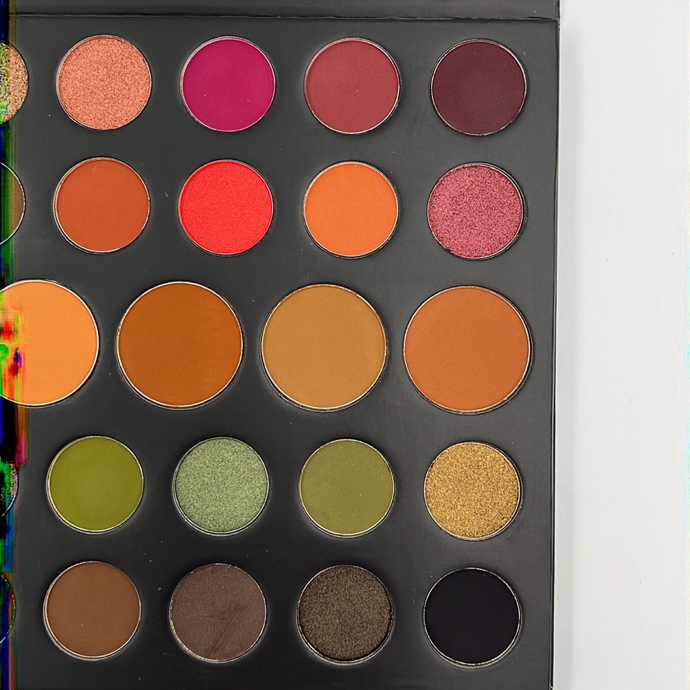 NIB Morphe 39A Dare to Create Palette - Picture 3 of 5